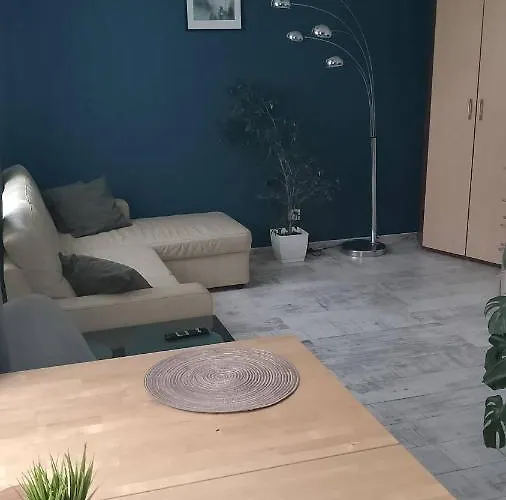 アパート Lesny Lubiń